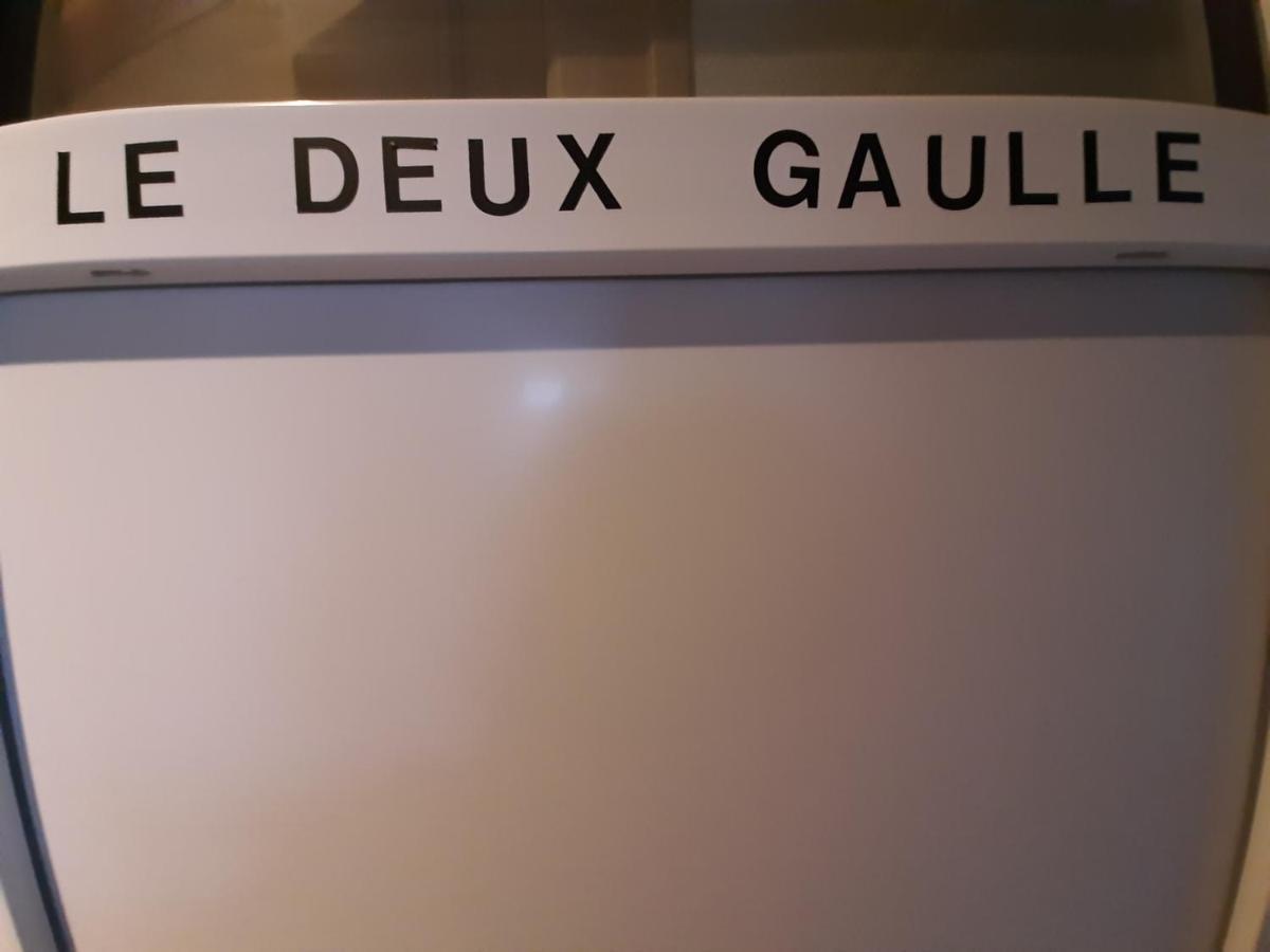 Le Deux Gaulle Leilighet Le Mêle-sur-Sarthe Eksteriør bilde
